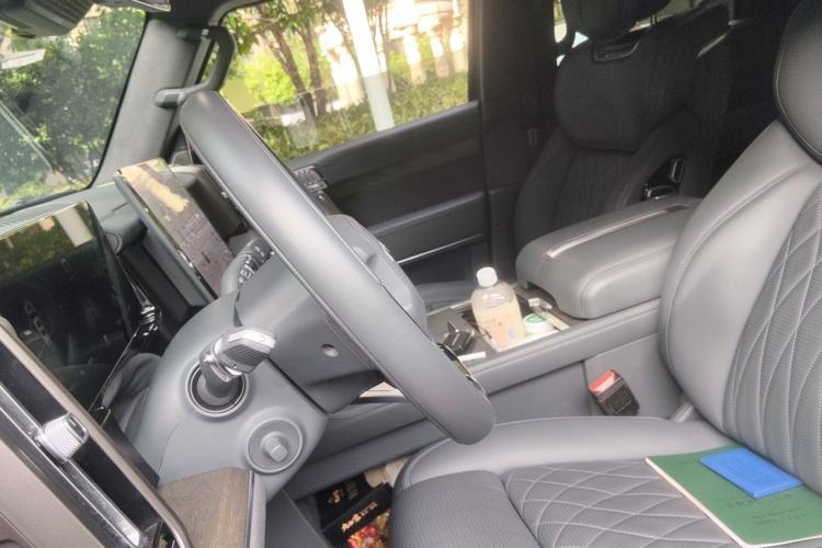 Used Brave warrior 917 2023 Range-Extended Base Model Left Front Seat