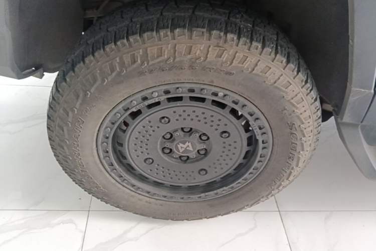 Used Brave warrior 917 2023 Pure Electric Base Model Right Rear Wheel Hub