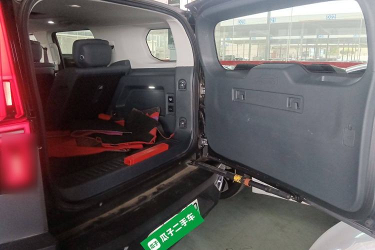 Used Brave warrior 917 2023 Range-Extended Base Model Trunk