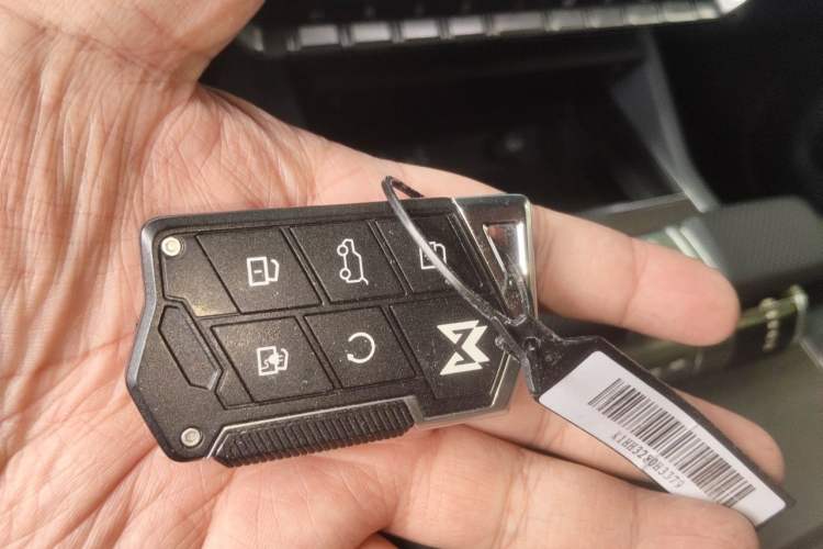 Used Brave warrior 917 2023 Range-Extended Base Model Vehicle Key