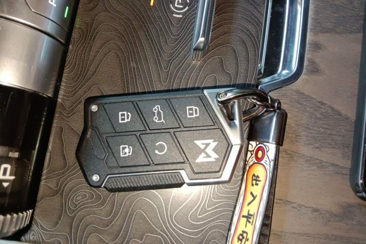 Used Brave warrior 917 2023 Range-Extended Base Model Interior 1