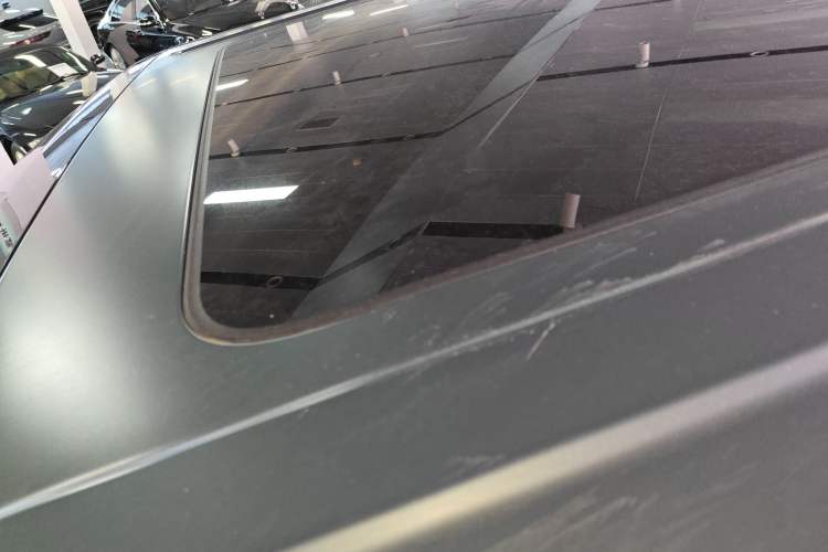 Used Brave warrior 917 2023 Range-Extended Base Model Roof
