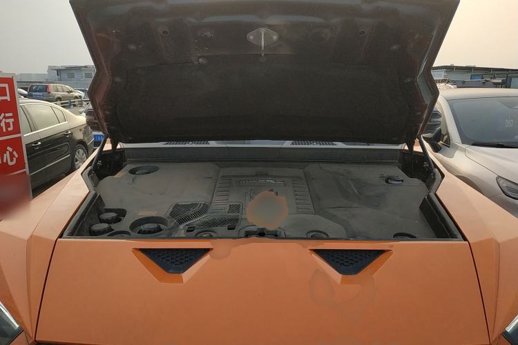 Used Brave warrior 917 2023 Range-Extended Base Model Engine Bay