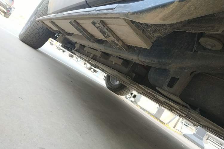 Used Brave warrior 917 2023 Range-Extended Base Model Left Side Sill