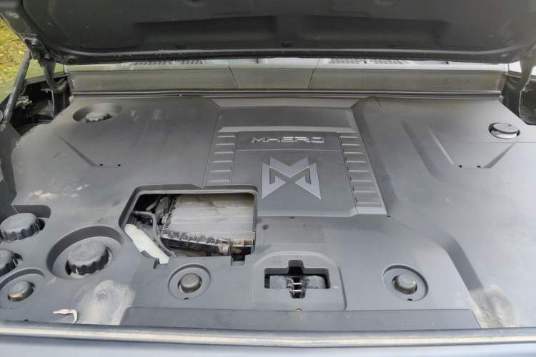 Used Brave warrior 917 2023 Range-Extended Base Model Engine Bay