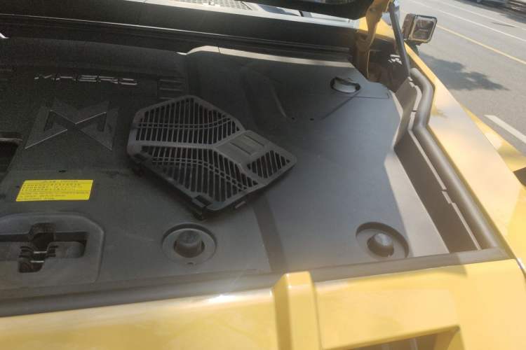 Used Brave warrior 917 2024 Range-Extending Jiaolong Battle Armor Max Engine Bay Left