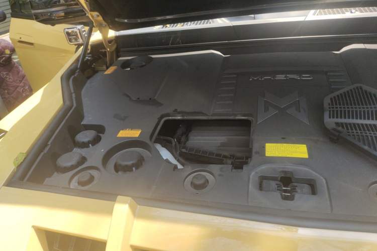 Used Brave warrior 917 2024 Range-Extending Jiaolong Battle Armor Max Engine Bay Right