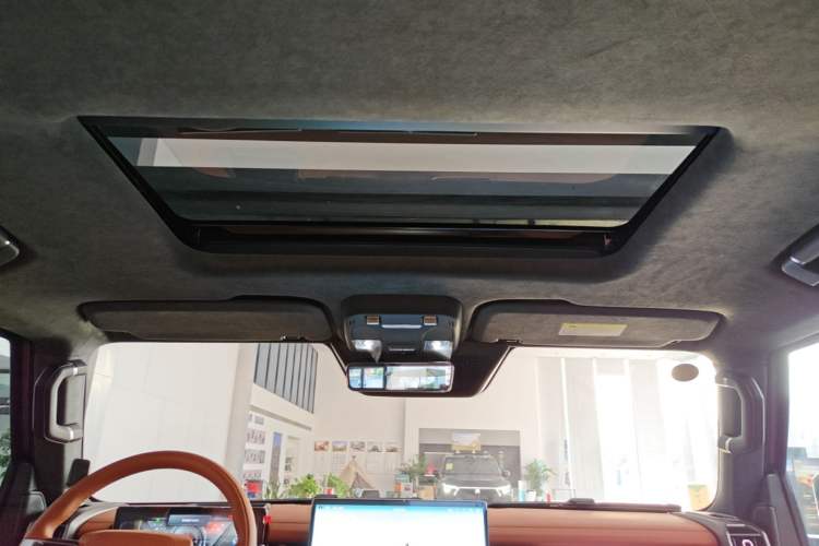Used Brave warrior 917 2026 Model Range-Extended Base Version Headliner
