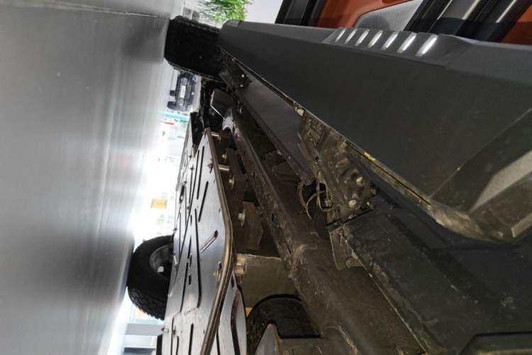 Used Brave warrior 917 2026 Model Range-Extended Base Version Left Side Sill