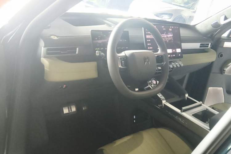Used Brave warrior M817 2025 Model, Pro Center Console