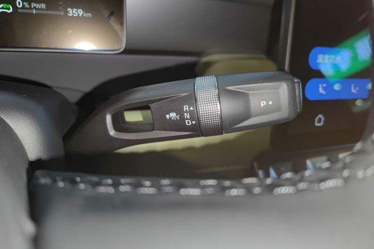 Used Brave warrior M817 2025 Model, Max Gear Lever