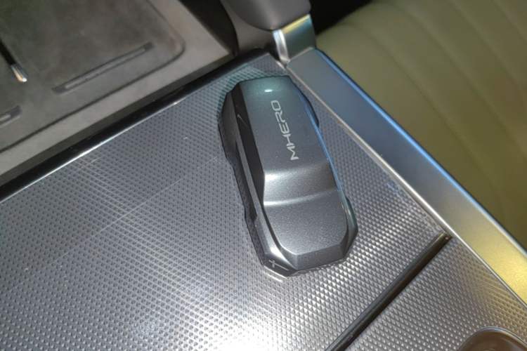 Used Brave warrior M817 2025 Model, Max Interior 1