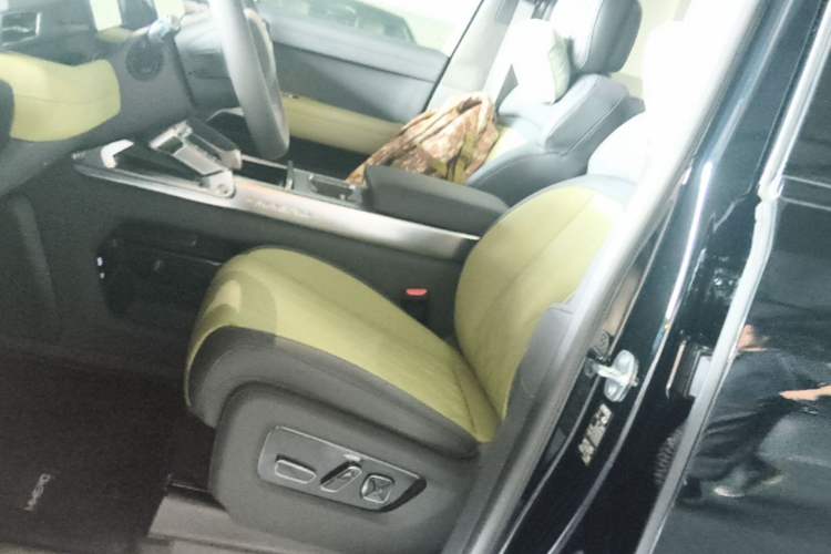 Used Brave warrior M817 2025 Model, Pro Left Front Seat