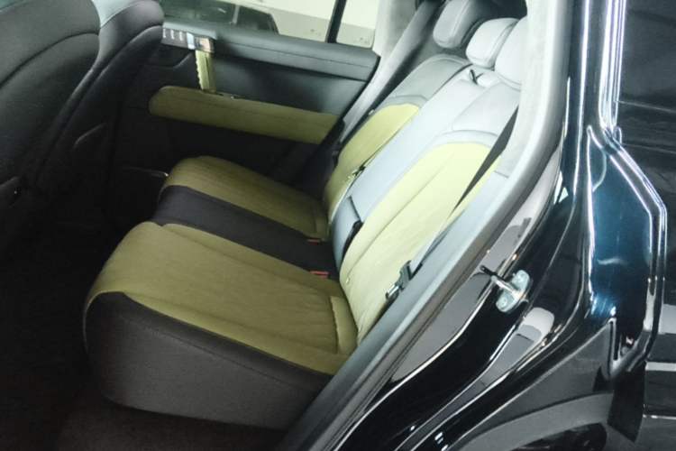Used Brave warrior M817 2025 Model, Pro Left Rear Seat