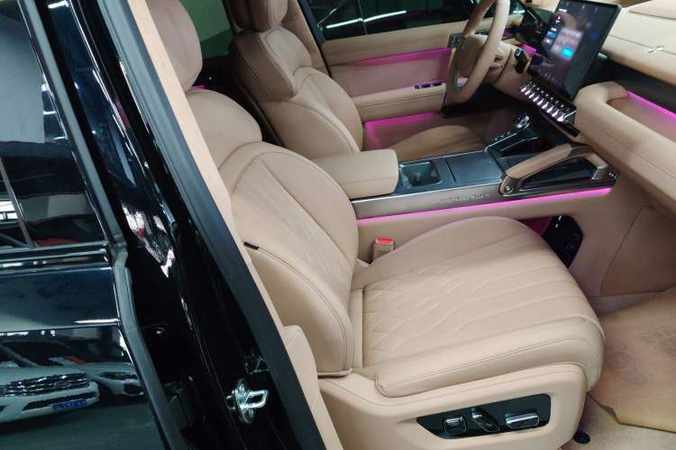 Used Brave warrior M817 2025 Model, Max Right Front Seat