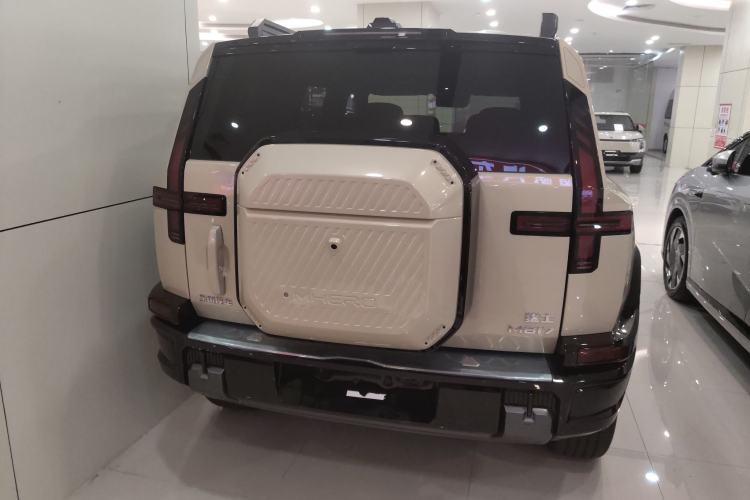Used Brave warrior M817 2025 Model, Hero Interior 1