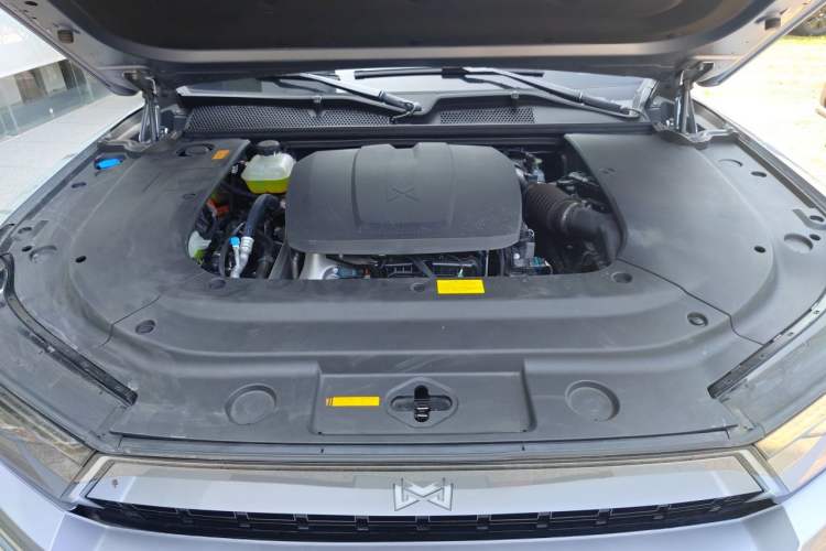 Used Brave warrior M817 2025 Model, Max Engine Bay