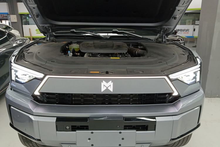 Used Brave warrior M817 2025 Model, Max Engine Bay