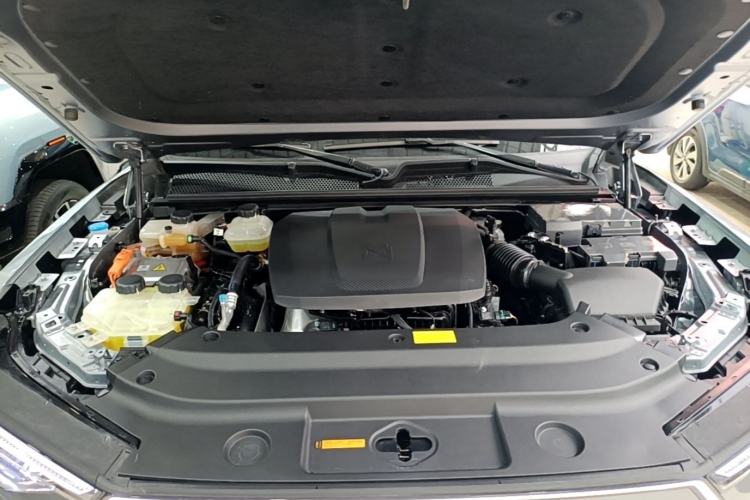 Used Brave warrior M817 2025 Model, Max Engine Bay