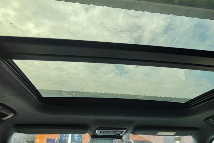 Used Brave warrior M817 2025 Model, Max Headliner