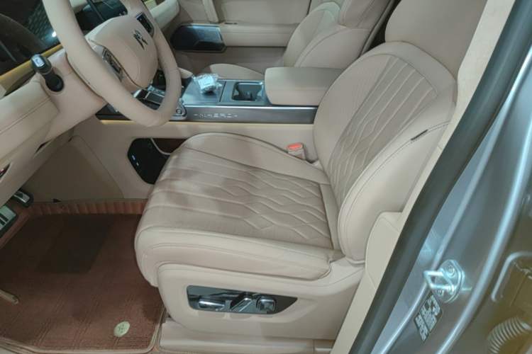 Used Brave warrior M817 2025 Model, Max Left Front Seat