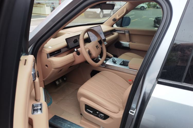 Used Brave warrior M817 2025 Model, Max Left Front Seat
