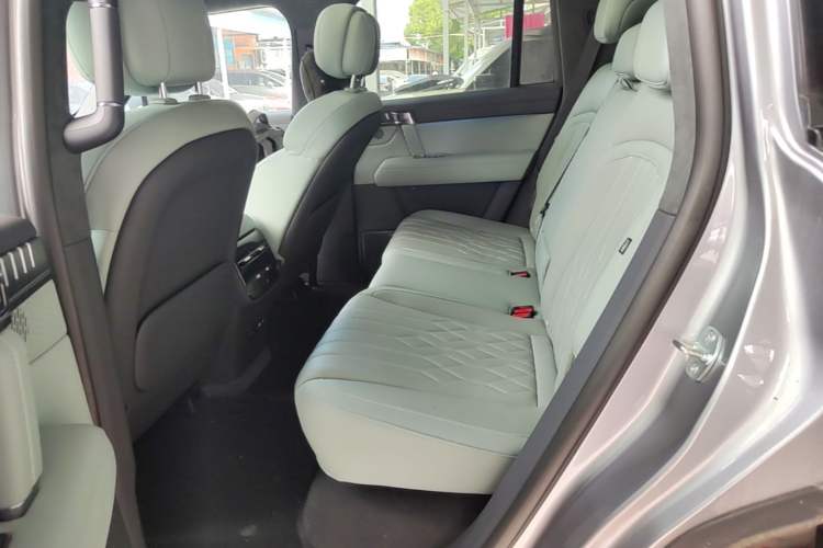Used Brave warrior M817 2025 Model, Max Left Rear Seat