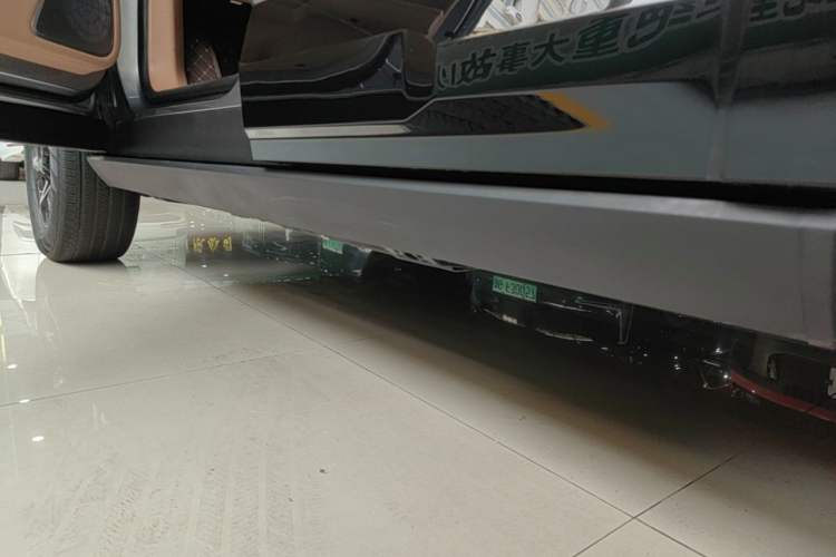 Used Brave warrior M817 2025 Model, Max Left Side Sill