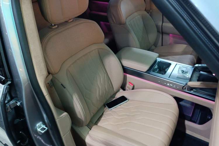 Used Brave warrior M817 2025 Model, Max Right Front Seat