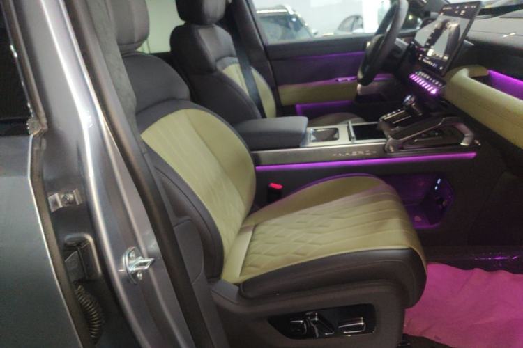 Used Brave warrior M817 2025 Model, Pro Right Front Seat