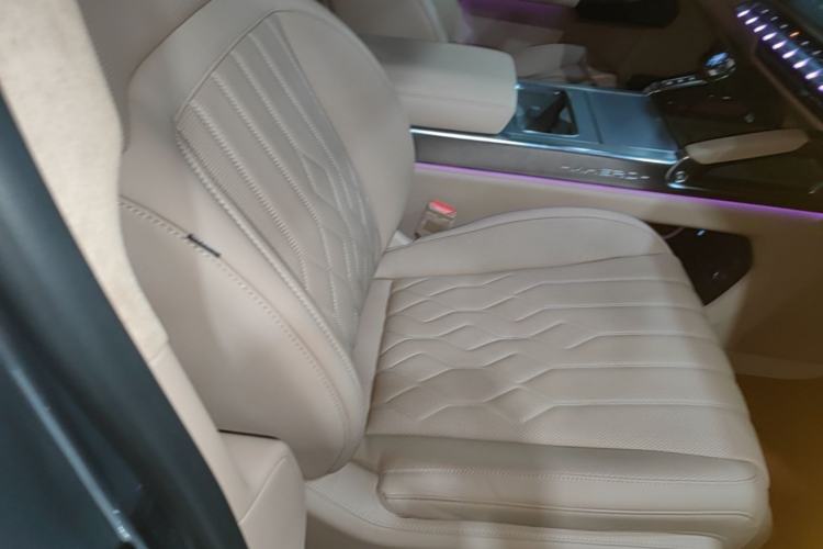 Used Brave warrior M817 2025 Model, Max Right Front Seat