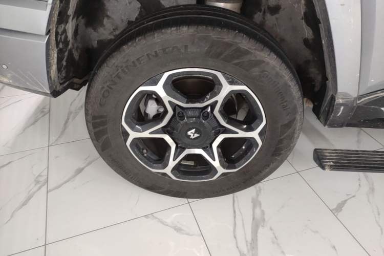 Used Brave warrior M817 2025 Model, Max Right Rear Wheel Hub