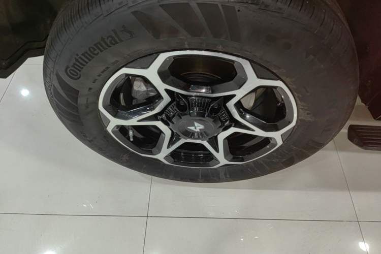 Used Brave warrior M817 2025 Model, Max Right Rear Wheel Hub