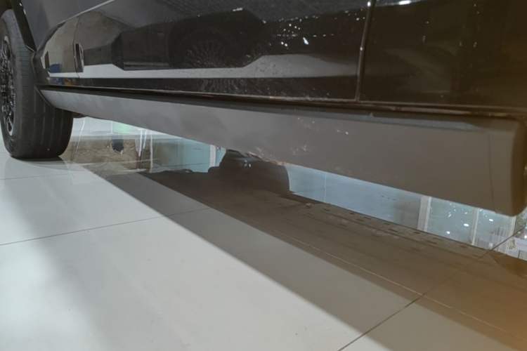 Used Brave warrior M817 2025 Model, Max Right Side Sill