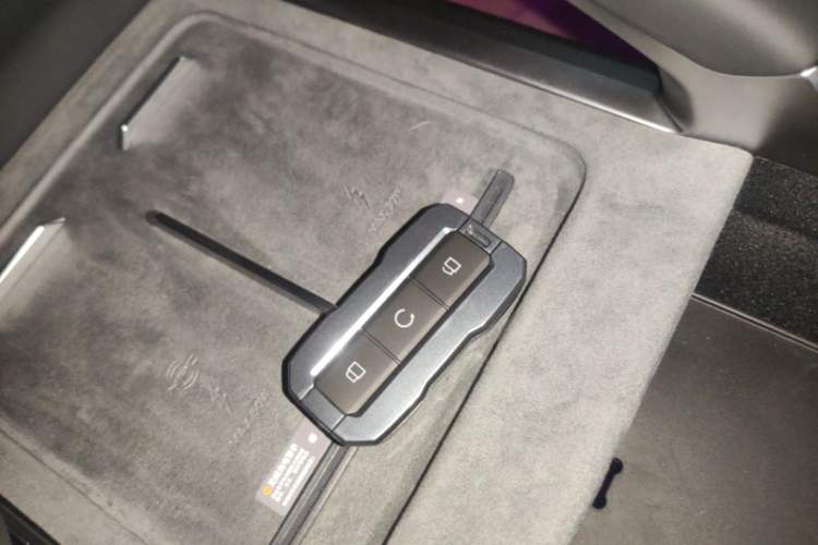 Used Brave warrior M817 2025 Model, Pro Vehicle Key