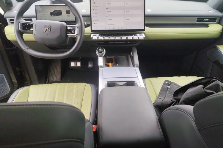 Used Brave warrior M817 2025 Model, Max Center Console