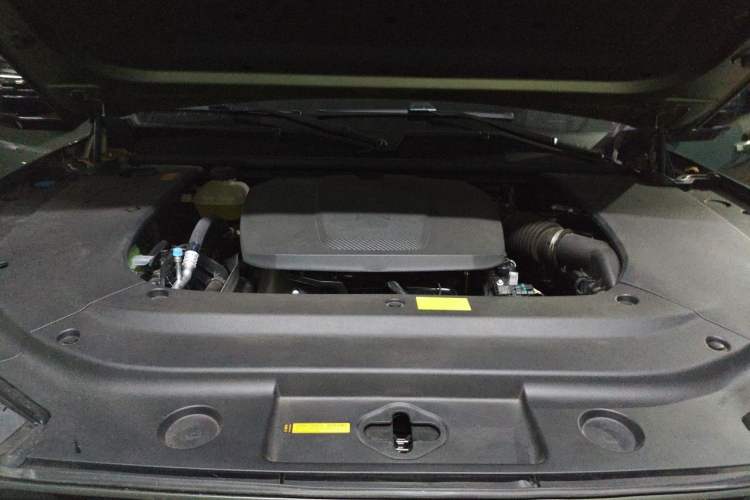 Used Brave warrior M817 2025 Model, Hero Engine Bay