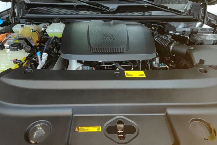 Used Brave warrior M817 2025 Model, Max Engine Bay