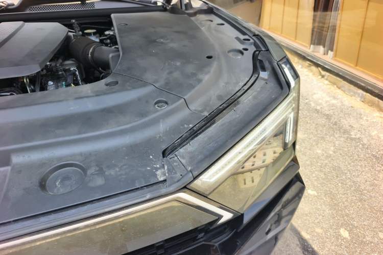 Used Brave warrior M817 2025 Model, Max Engine Bay Left
