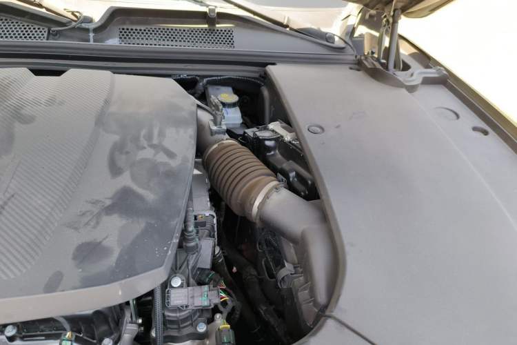 Used Brave warrior M817 2025 Model, Max Engine Bay Left