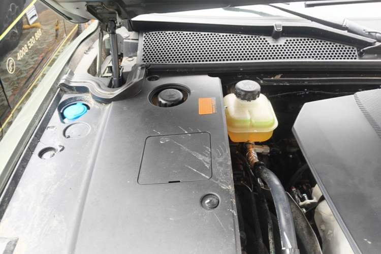 Used Brave warrior M817 2025 Model, Max Engine Bay Right