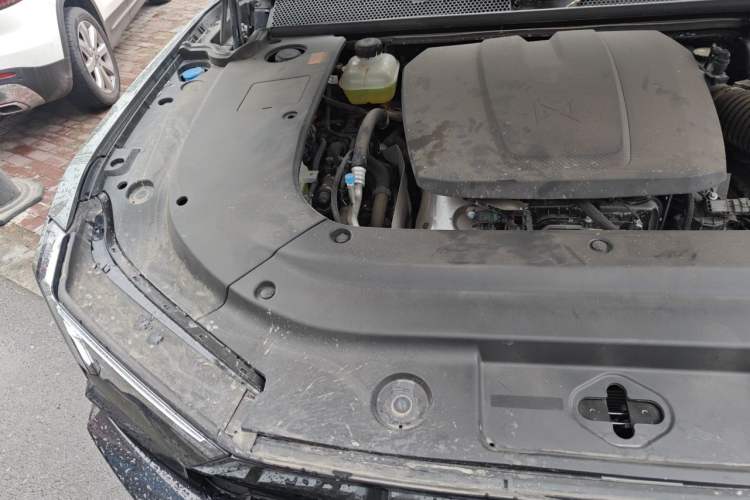 Used Brave warrior M817 2025 Model, Max Engine Bay Right