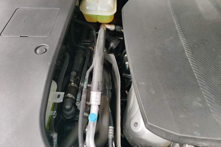 Used Brave warrior M817 2025 Model, Max Engine Bay Right