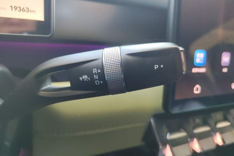 Used Brave warrior M817 2025 Model, Hero Gear Lever