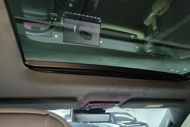 Used Brave warrior M817 2025 Model, Max Headliner