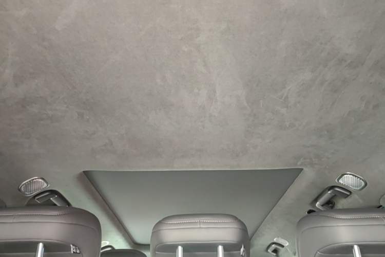 Used Brave warrior M817 2025 Model, Max Headliner