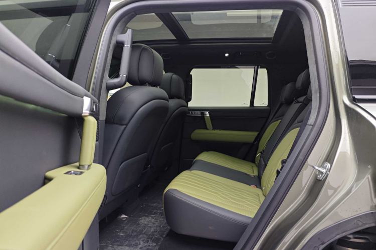 Used Brave warrior M817 2025 Model, Max Interior 4