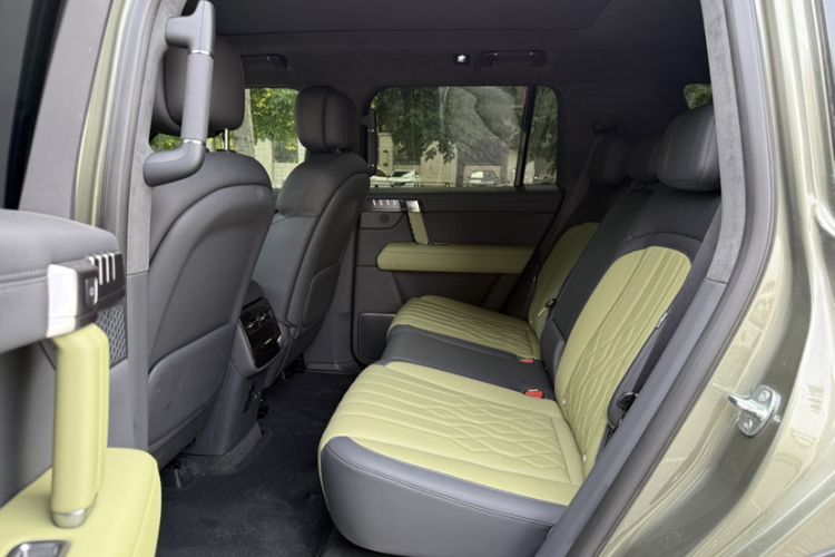 Used Brave warrior M817 2025 Model, Hero Interior 4