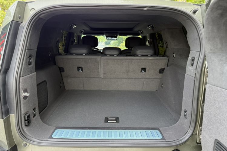 Used Brave warrior M817 2025 Model, Hero Interior 5