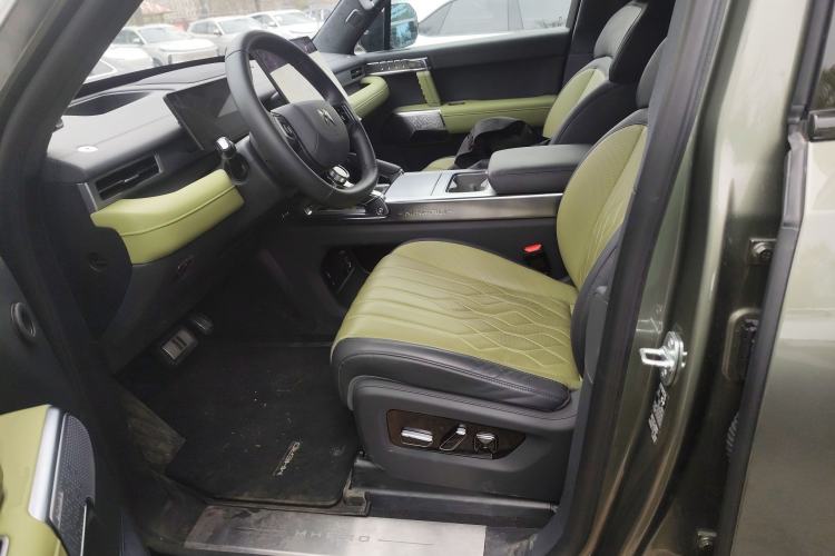Used Brave warrior M817 2025 Model, Max Left Front Seat